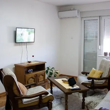公寓 Dvosoban Stan U Strogom Centru Kruševac