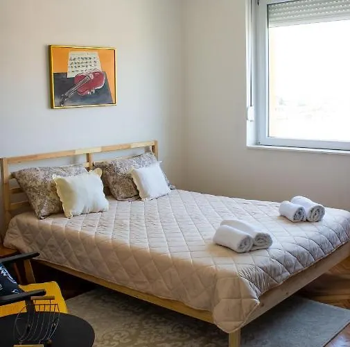 Dvosoban Stan U Strogom Centru Apartament Kruševac